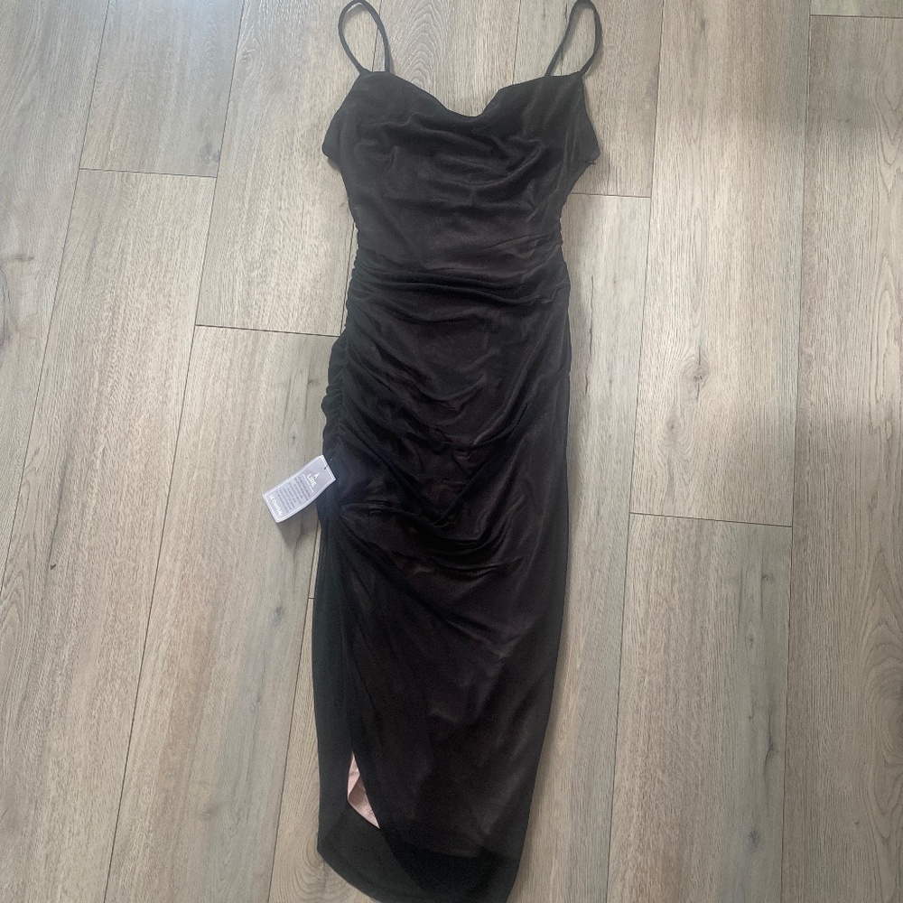 Le chateau mesh dress - Picture 5 of 5